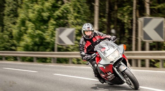 Motorrad-Prüfung